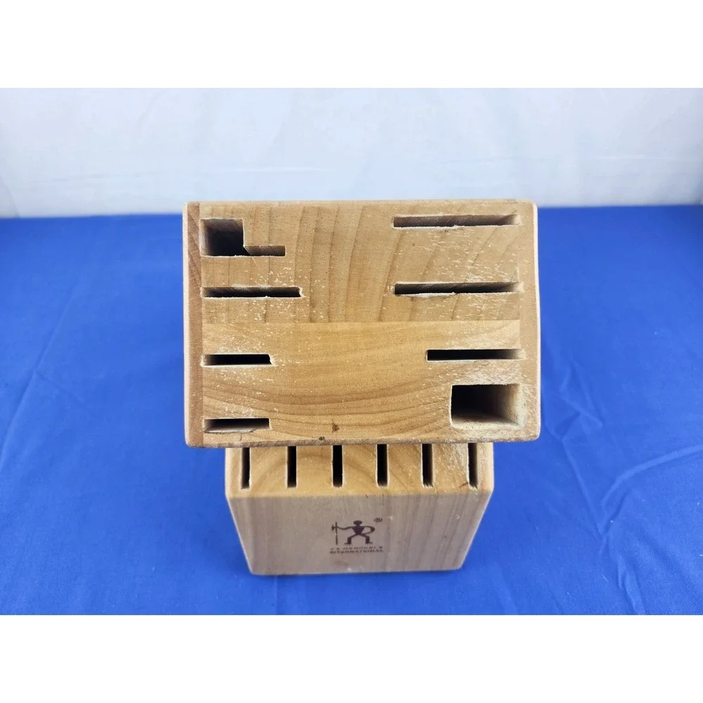 J.‎ A. HENCKELS 14 Slot Hardwood Knife Storage Block Oak Finish - S
